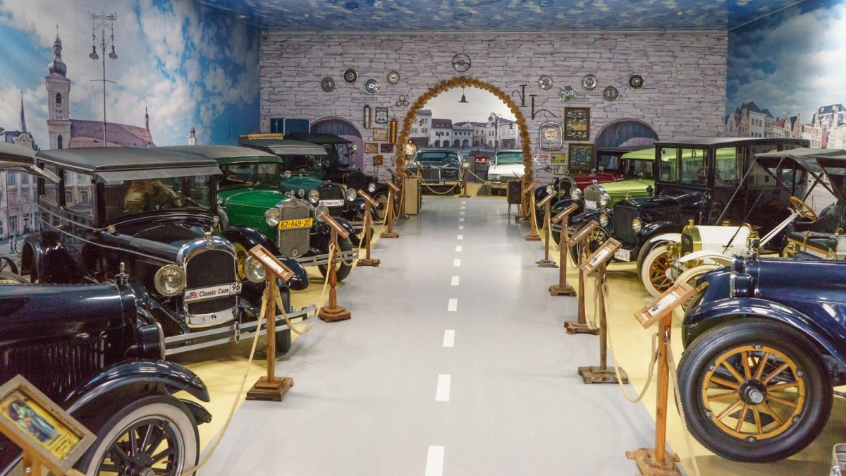 Музей ретро автомобилей Екатеринбург