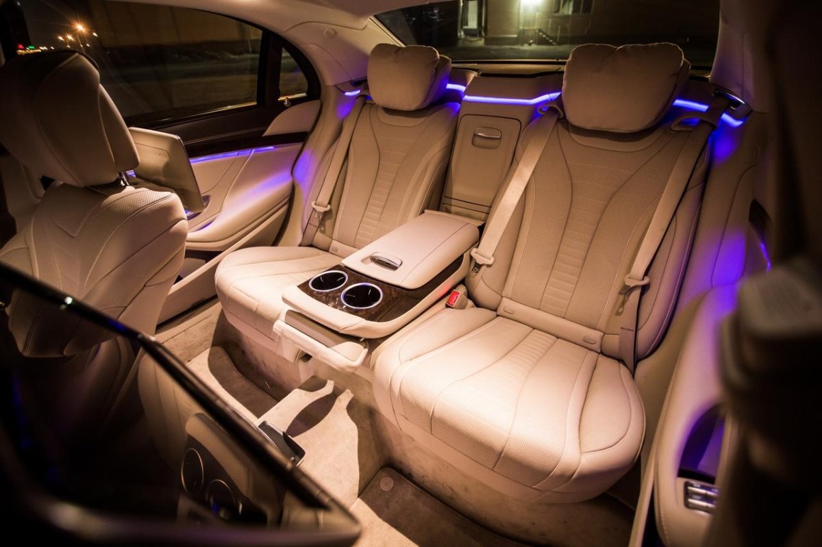 Мерседес 222 салон