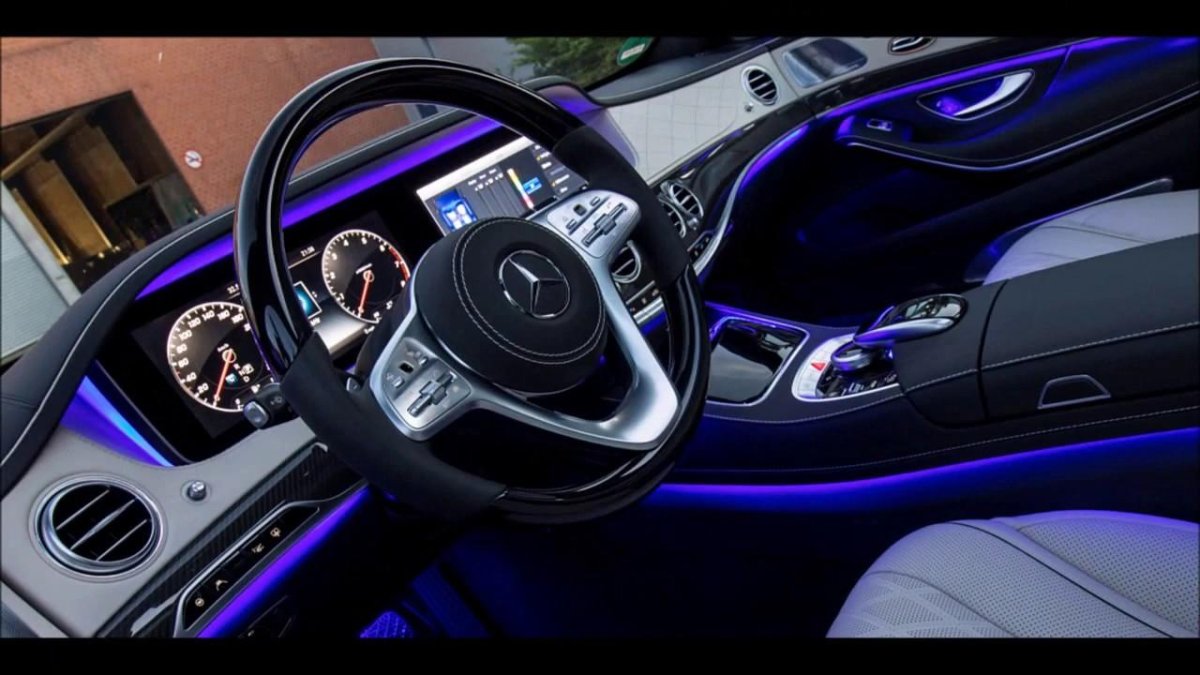 Mercedes Benz s560