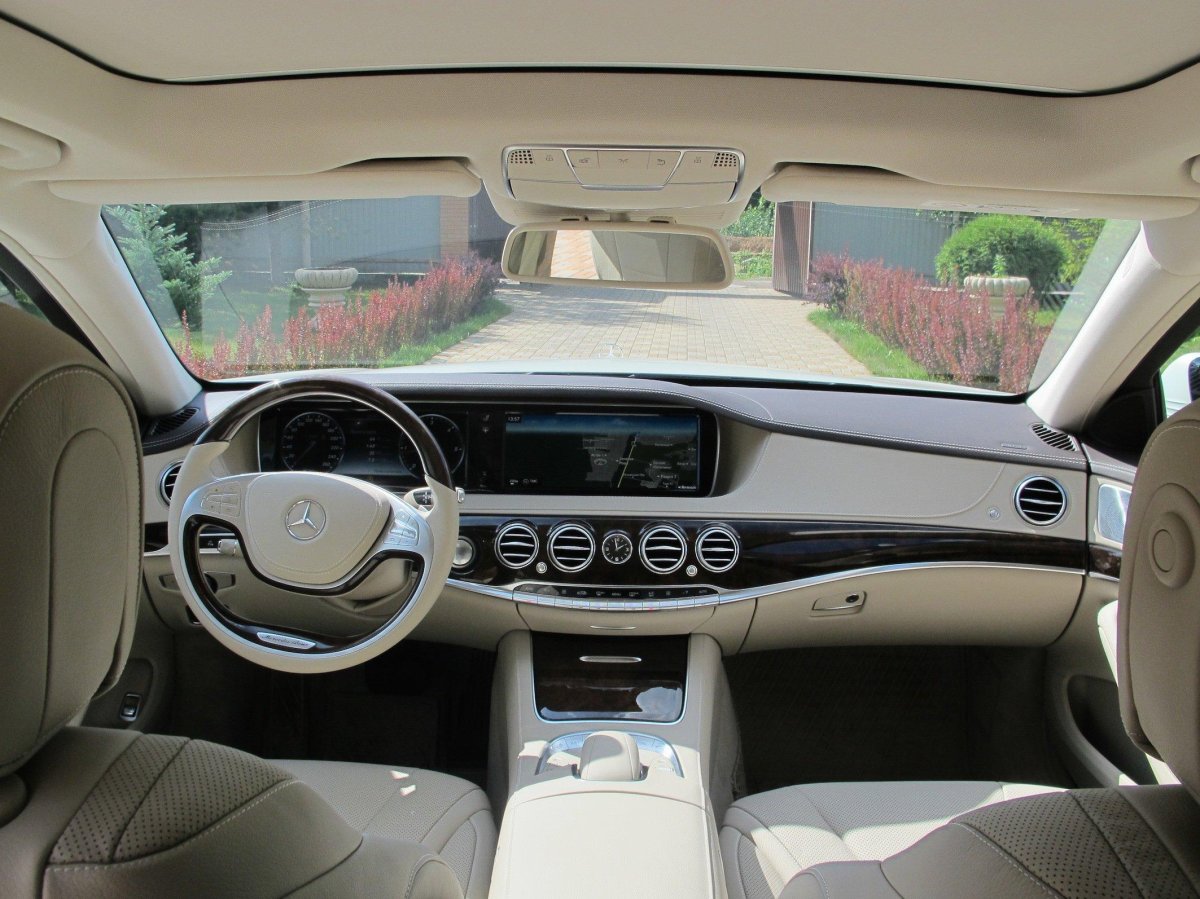 Mercedes Benz s class w222 салон белый