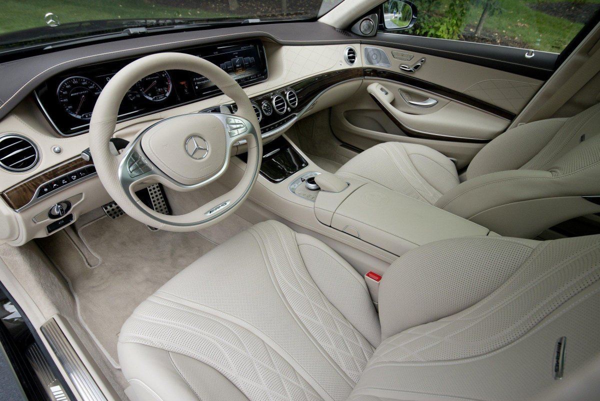 Мерседес 222 белый салон