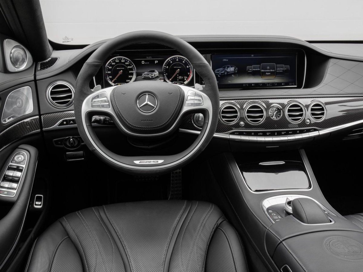 Mercedes Benz s65 AMG