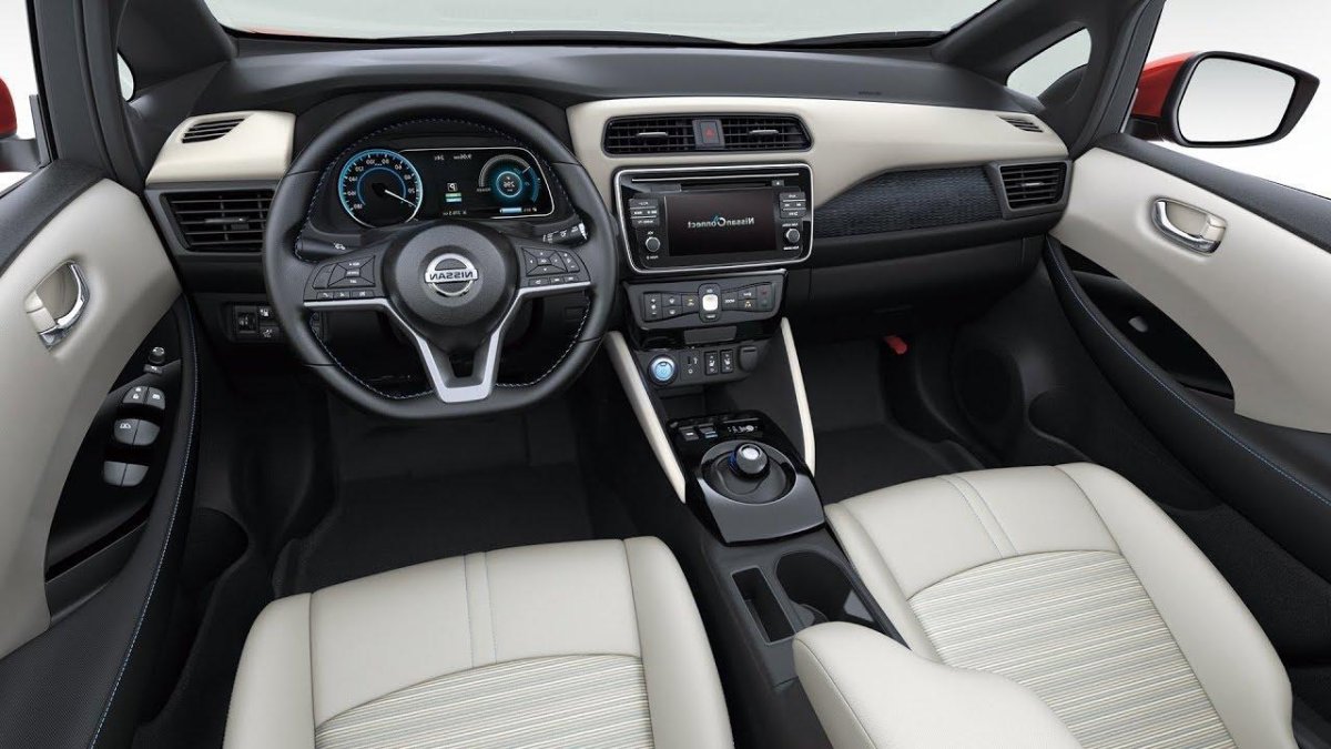 Nissan Leaf Interior