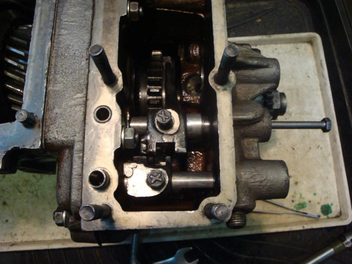 ЛУАЗ вылетает понижайка