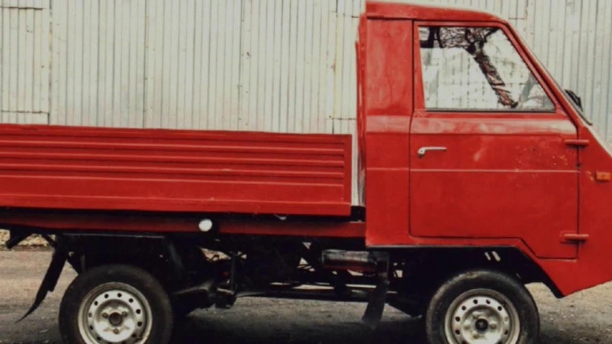 Грузовой мотороллер муравей