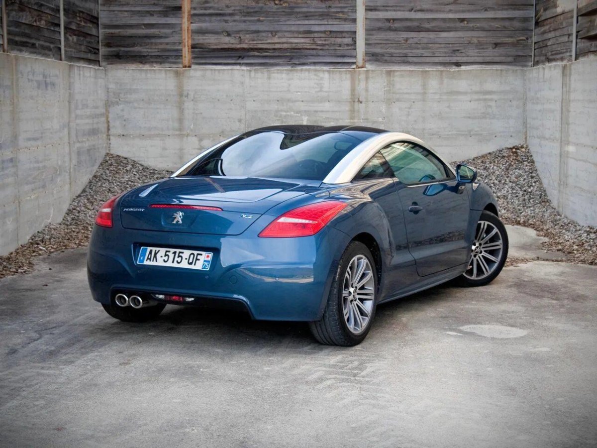 Peugeot RCZ