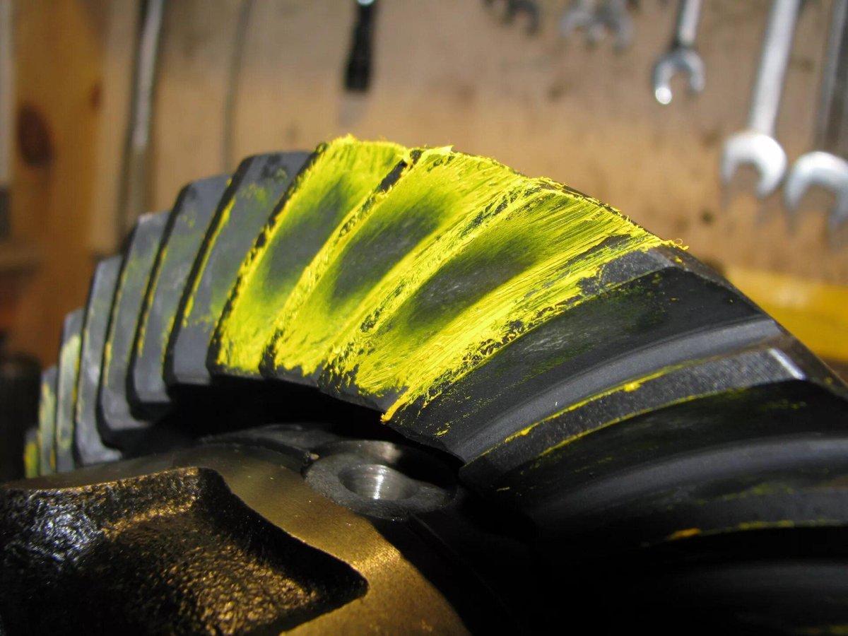 Пятно контакта редуктора