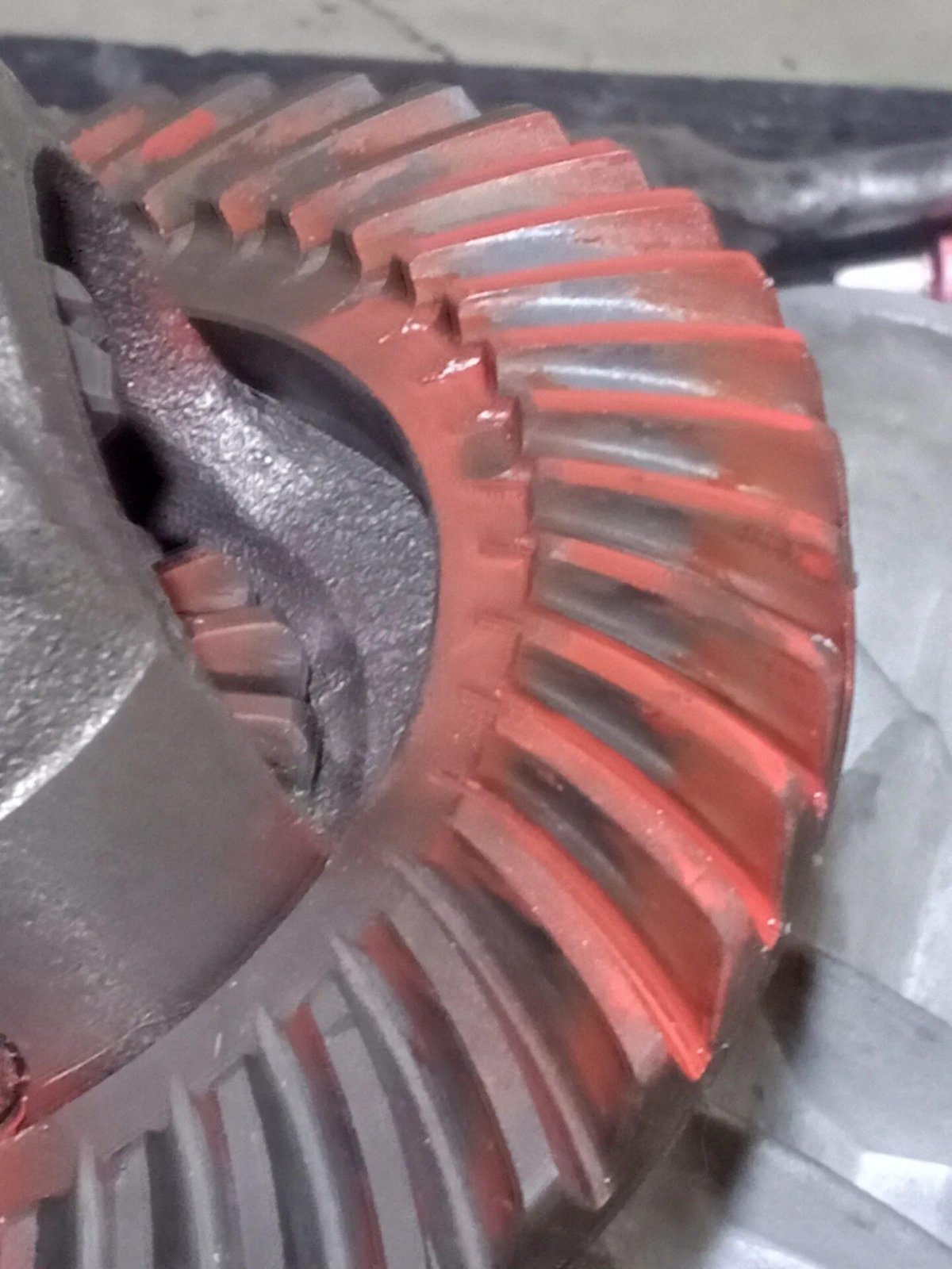 Пятно контакта шестерни