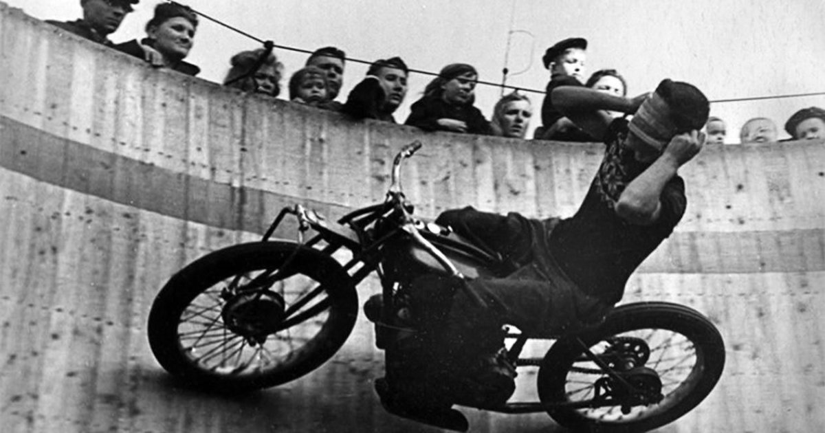 Мотогонки по вертикальной стене в СССР
