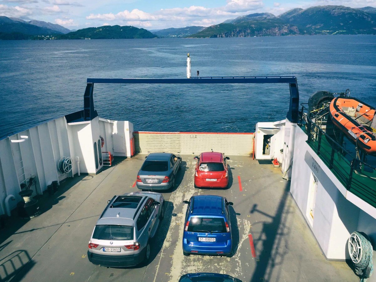 Норвегия машины