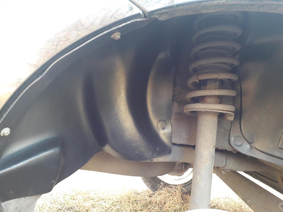 Задние подкрылки Приора без сверления