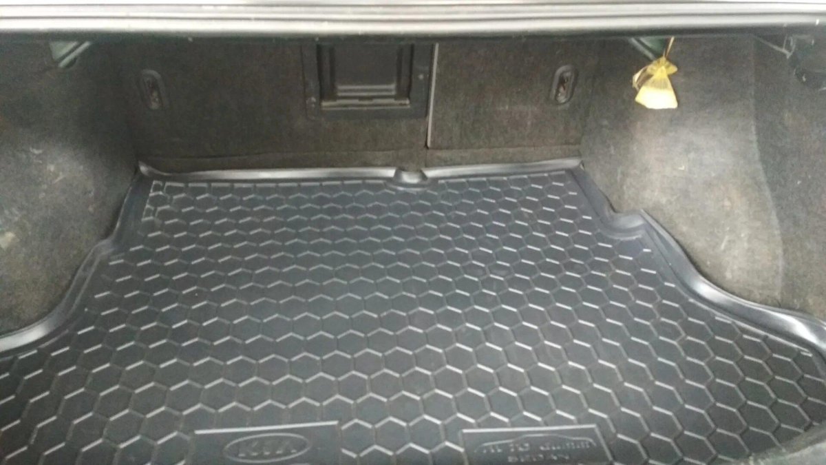 Mazda 626 ge багажник