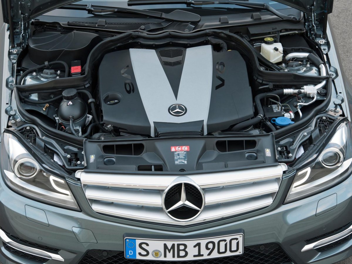 Mercedes c180 w204 мотор