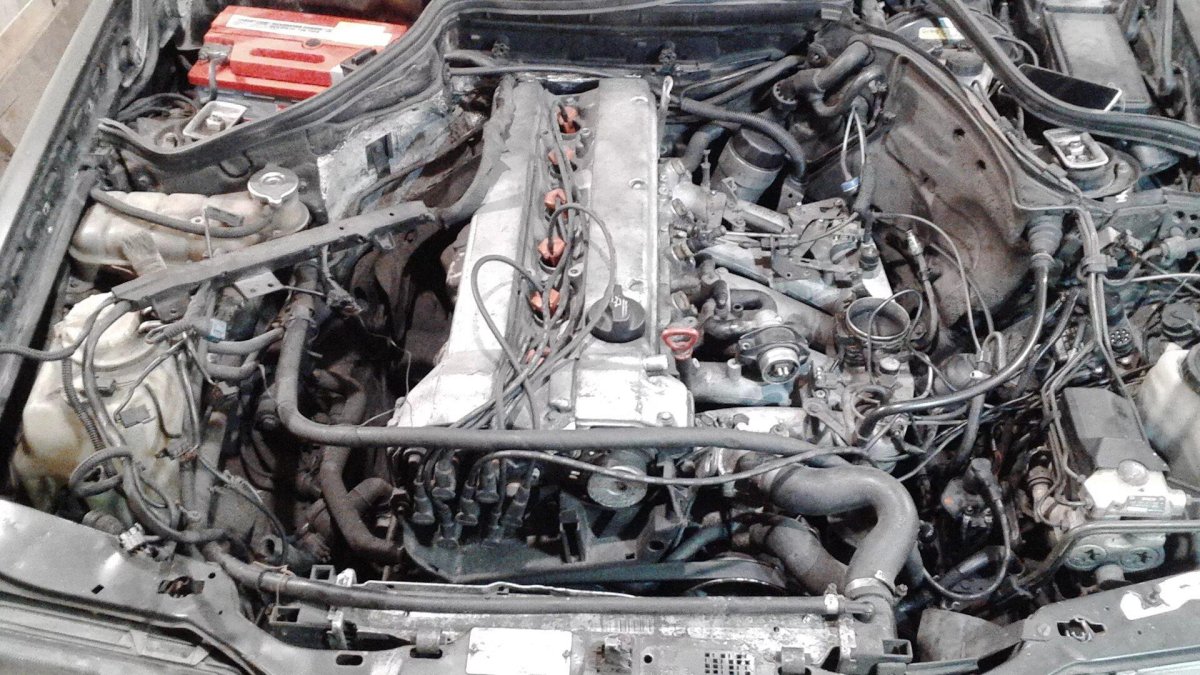 Мерседес 124 2.6 мотор