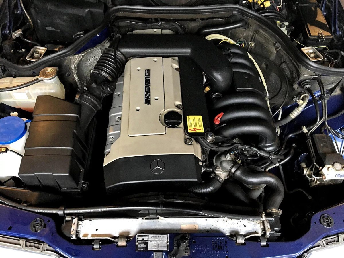 104 Мотор Мерседес 3.2