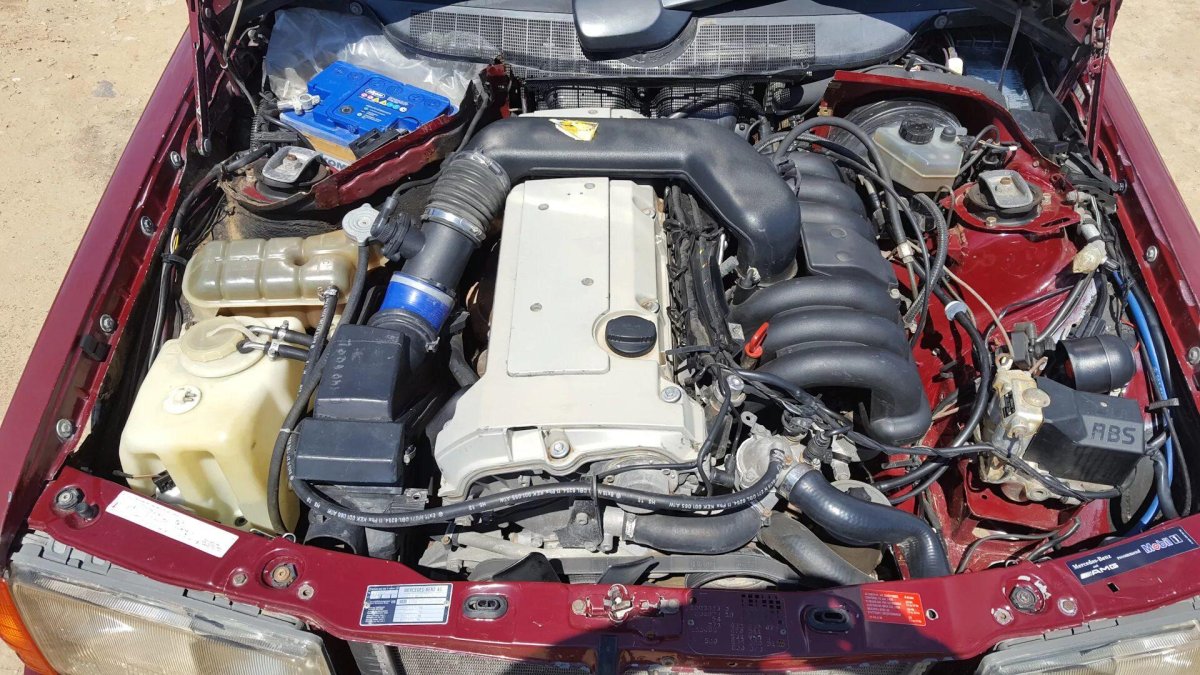 104 Мотор Мерседес 2.8