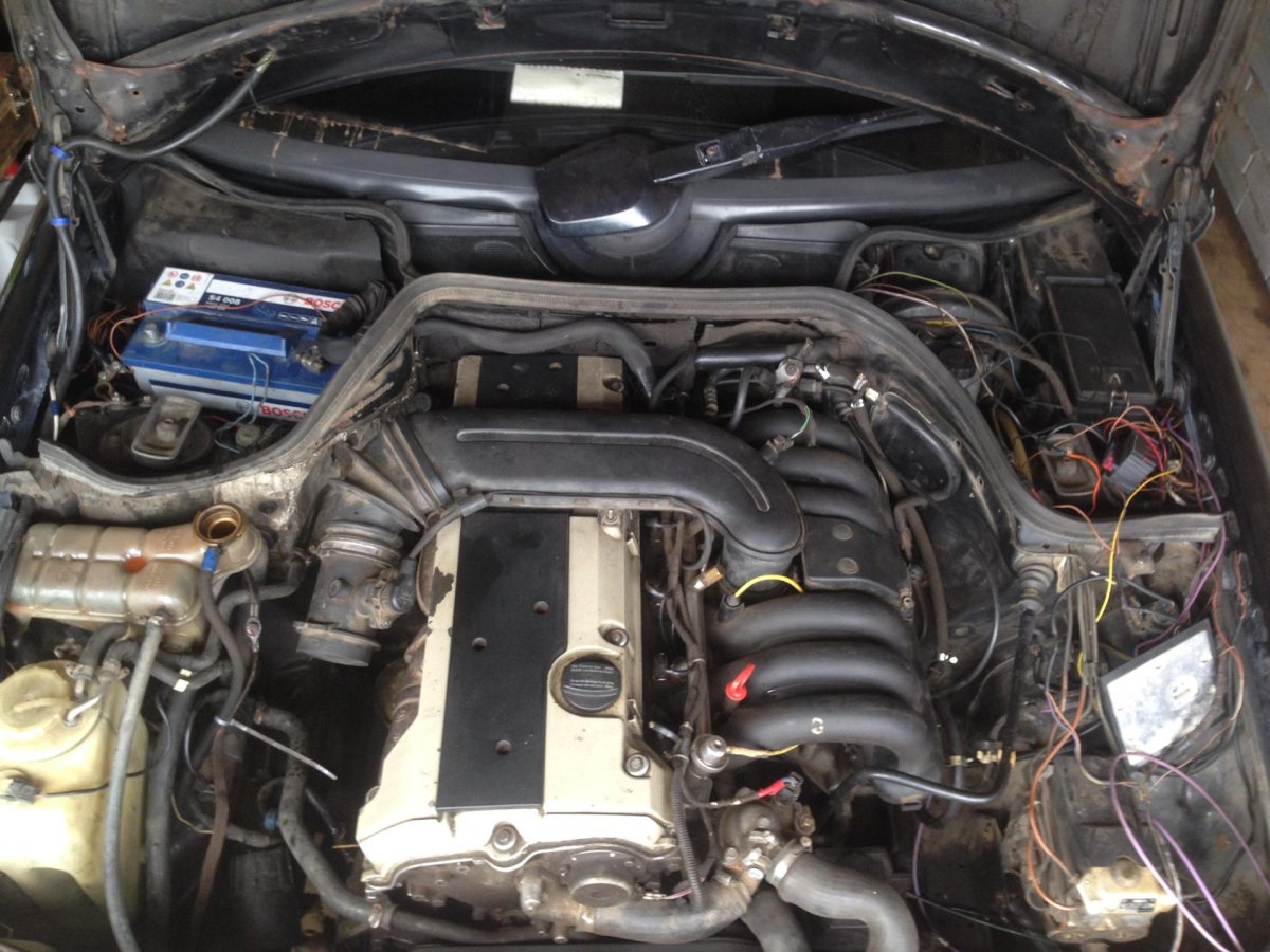 104 Мотор Мерседес 124