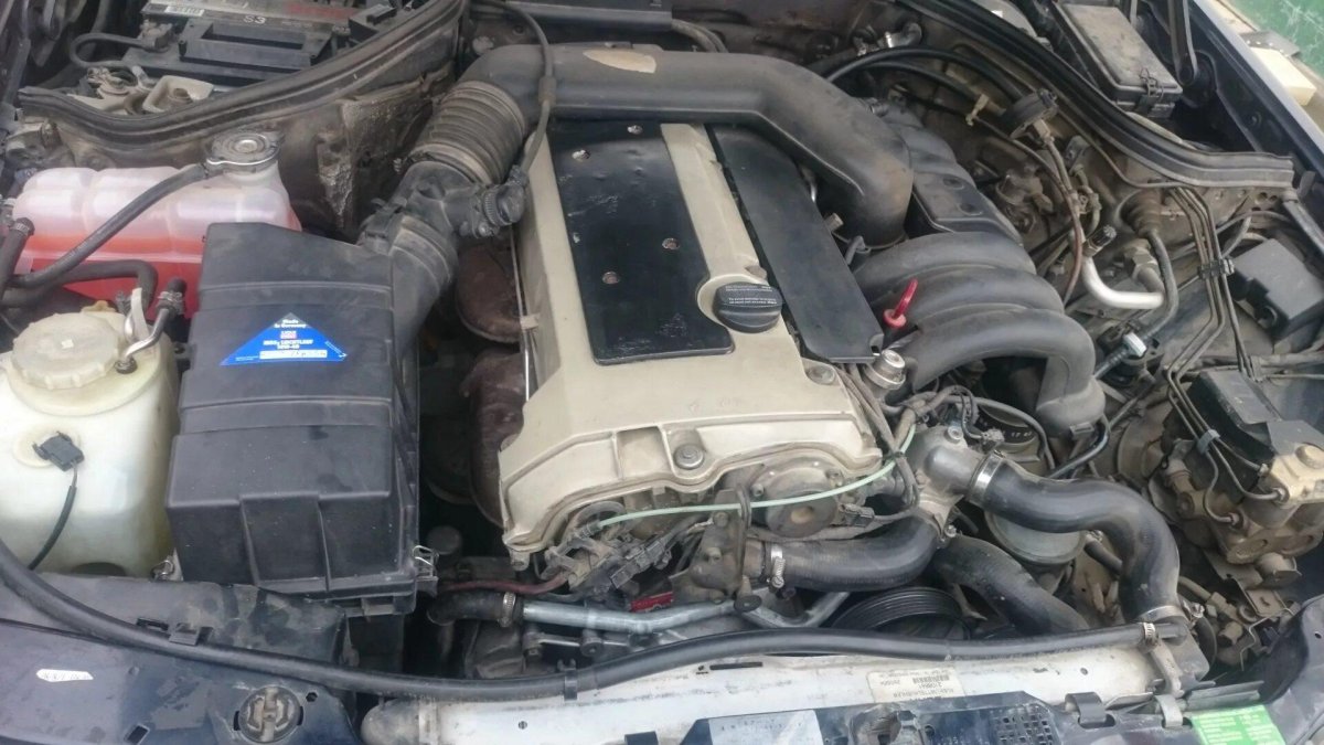 Прокладка п образная Mercedes w140 м104 2.8 бензин