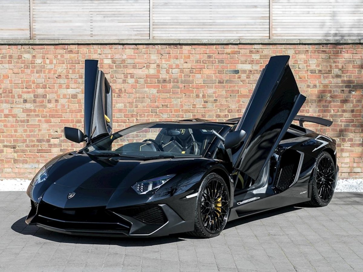 Lamborghini Aventador lp750-4 SV Roadster