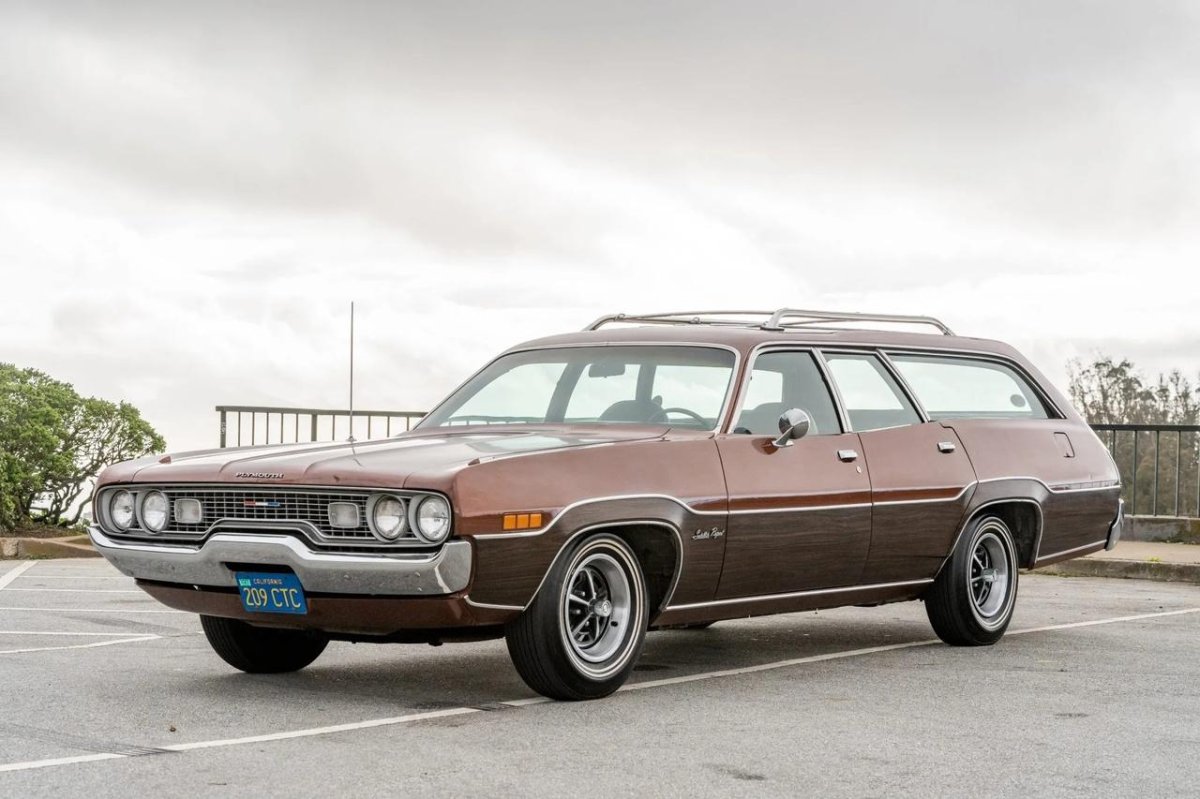 1971 Plymouth Satellite Wagon