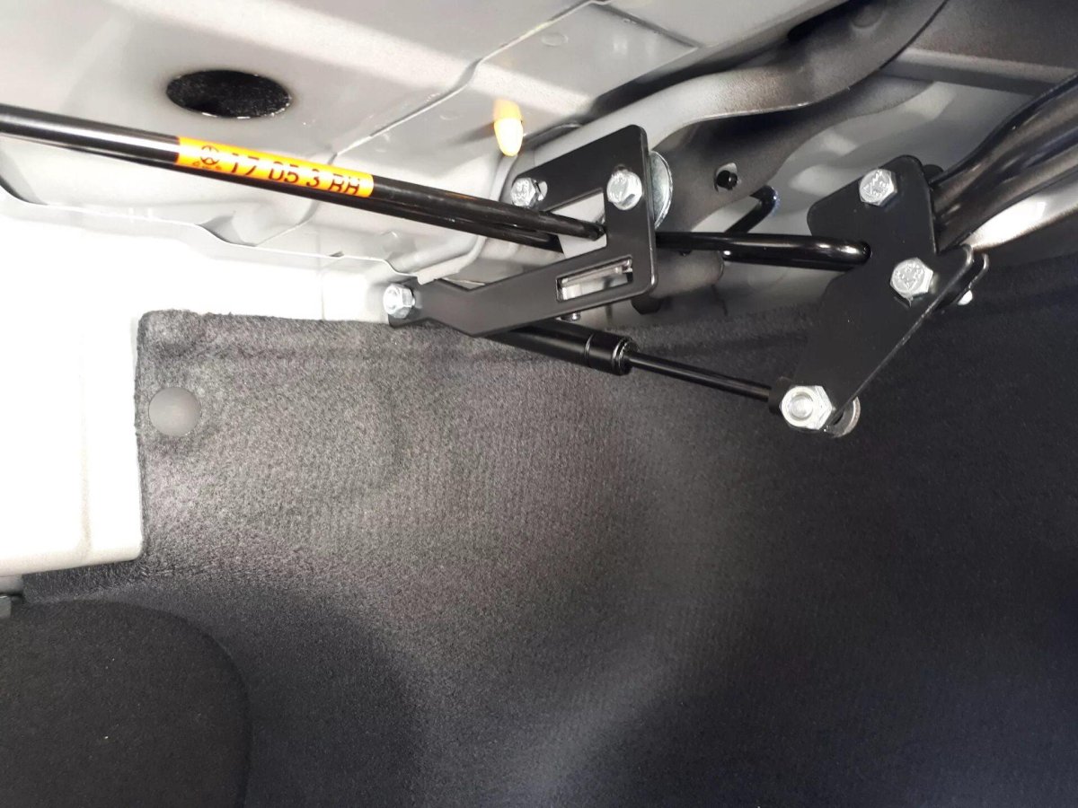 Газовые упоры для багажника Солярис 2