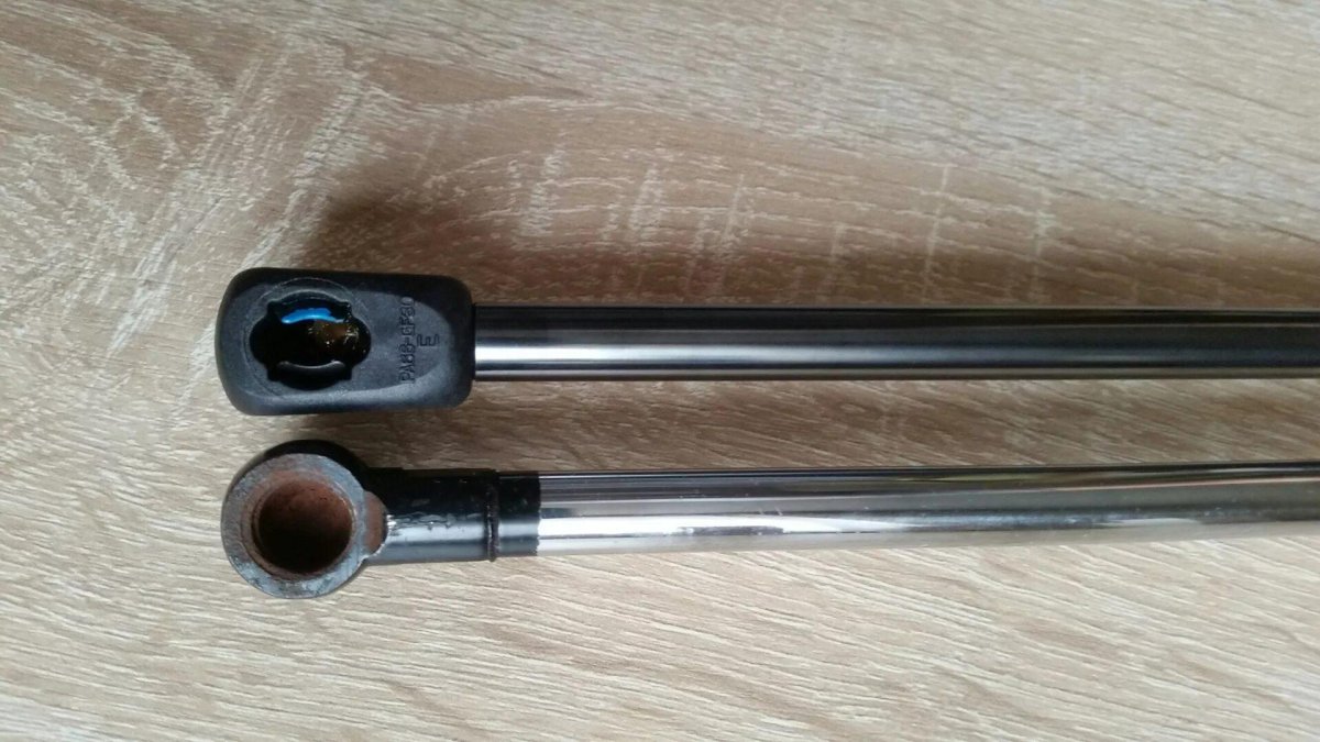 Упор багажника Ока