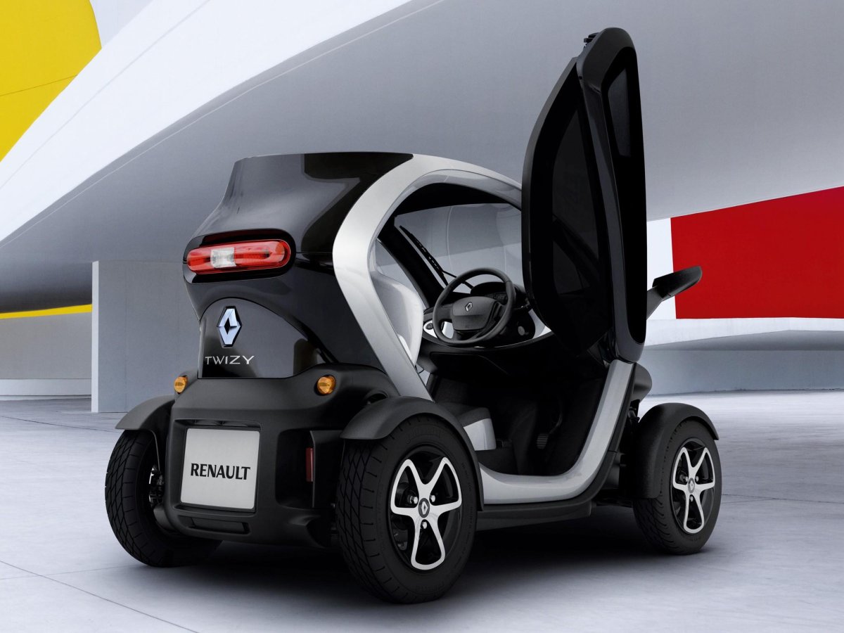 Электроавтомобиль Рено Twizy