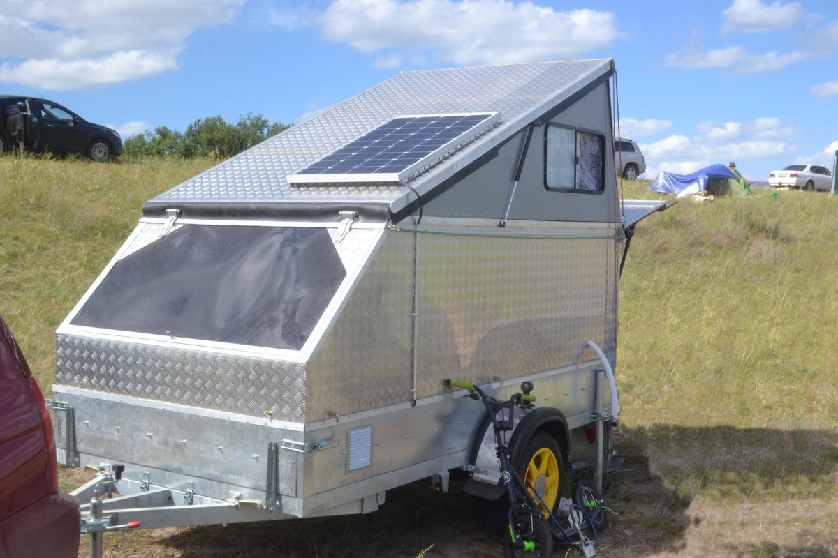 Прицеп-кемпер Polar 730