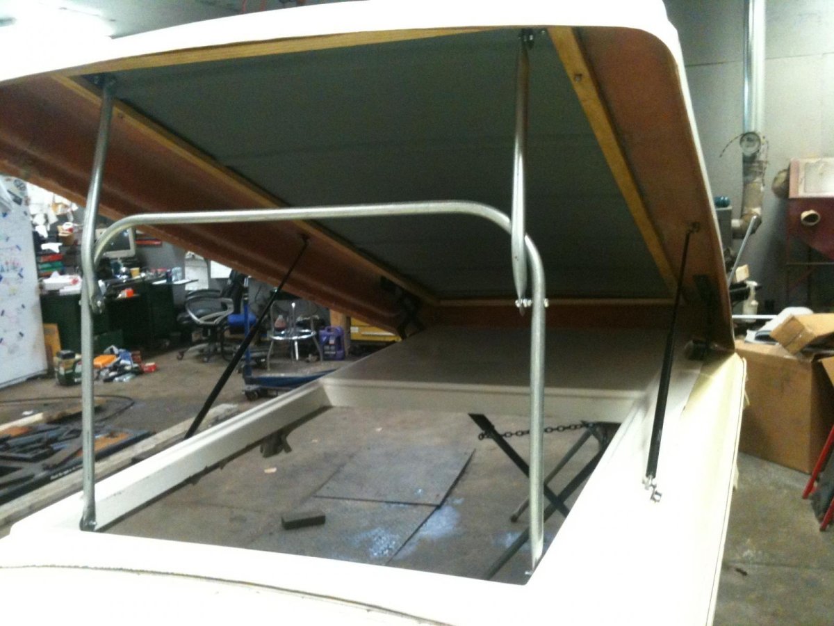 Подъемный механизм для крыши кемпера