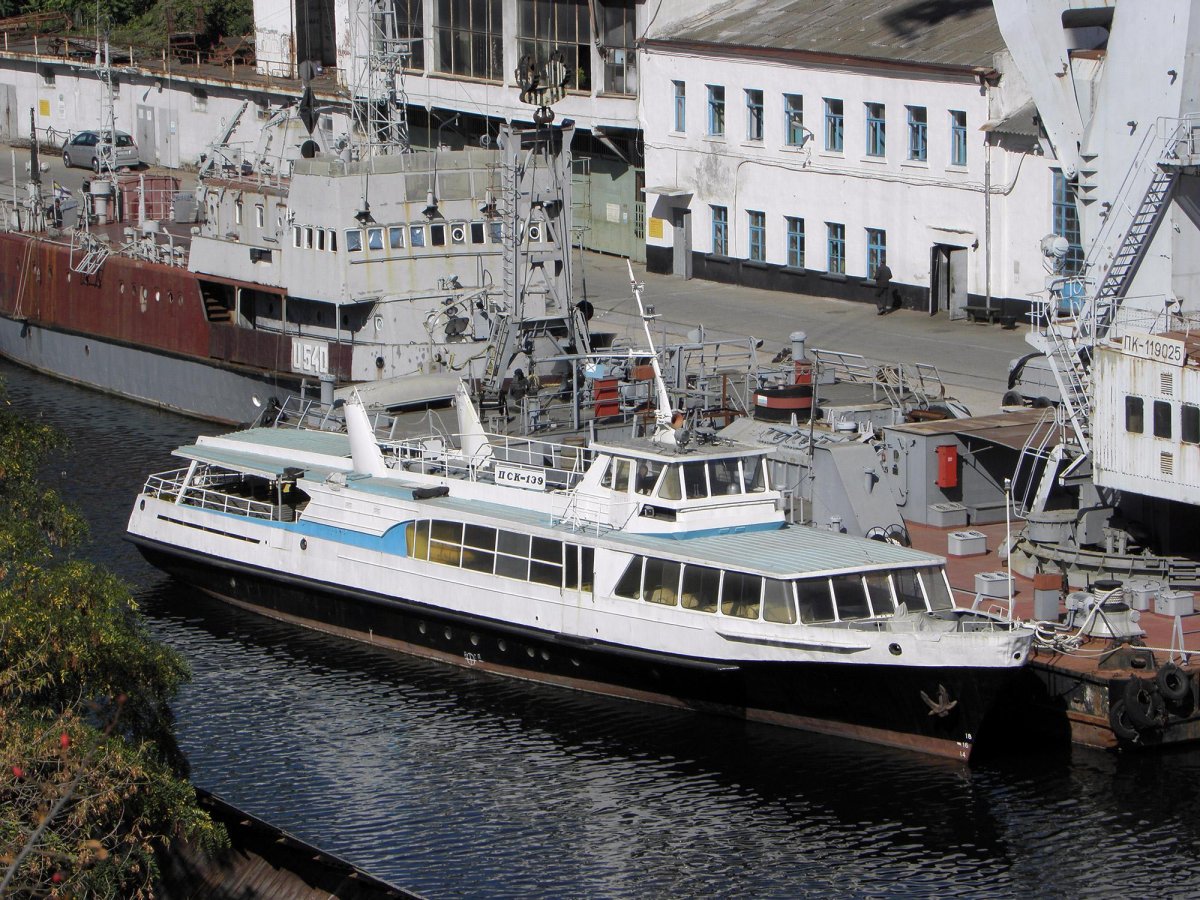 Пассажирский катер ПСК