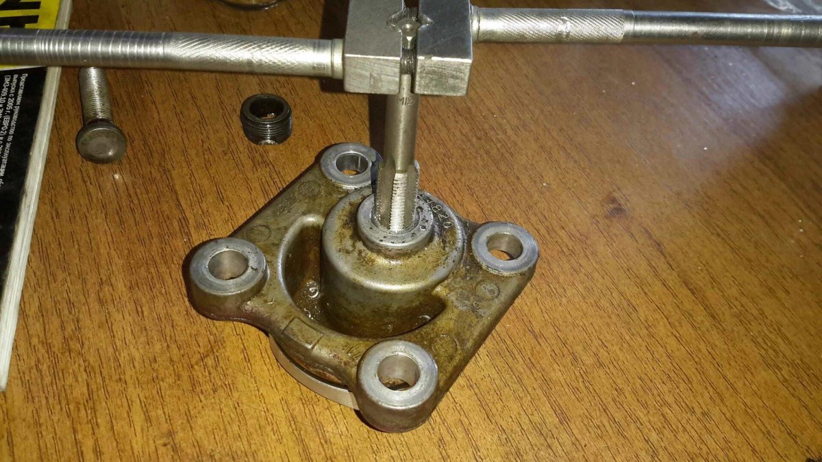 Сальник рулевой редуктор УАЗ Патриот DELPHI