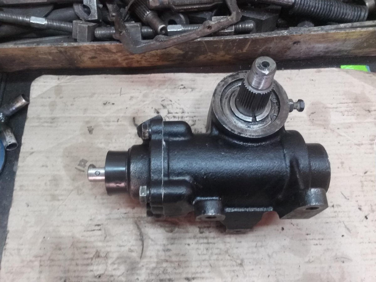 Рулевой редуктор УАЗ Хантер