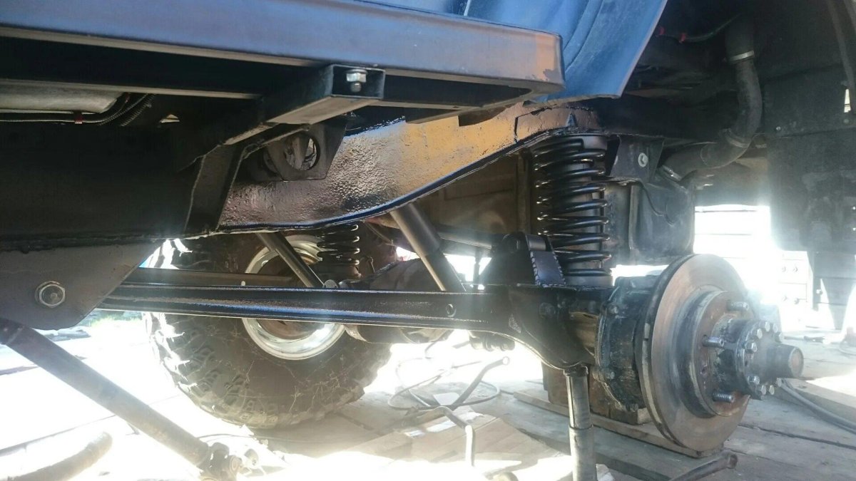 Комбинированная подвеска на УАЗ 469