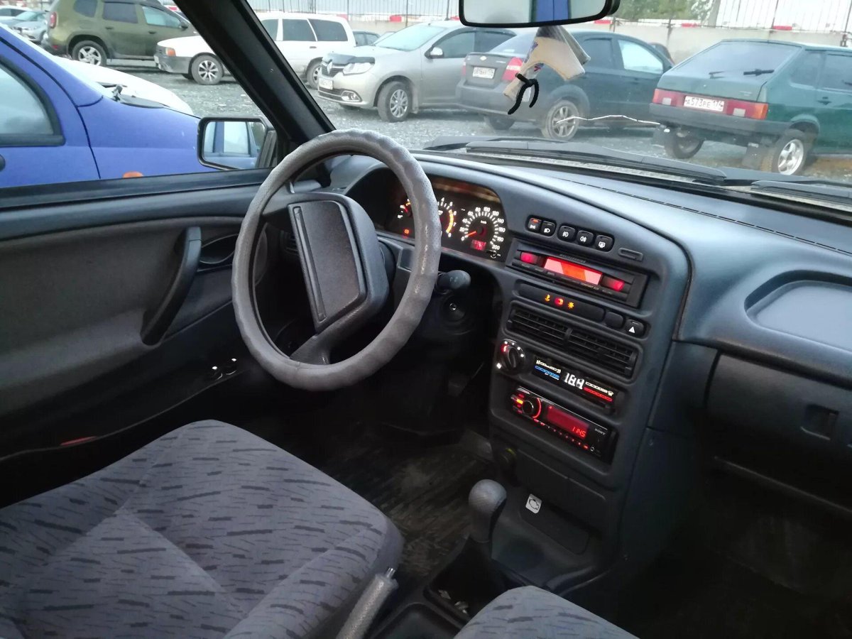 ВАЗ 2114 салон