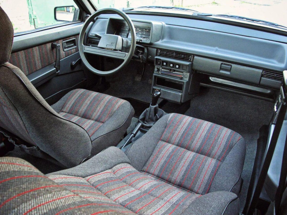 ВАЗ 2108 экспортная салон