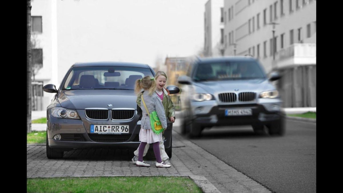 Пешеход и автомобиль