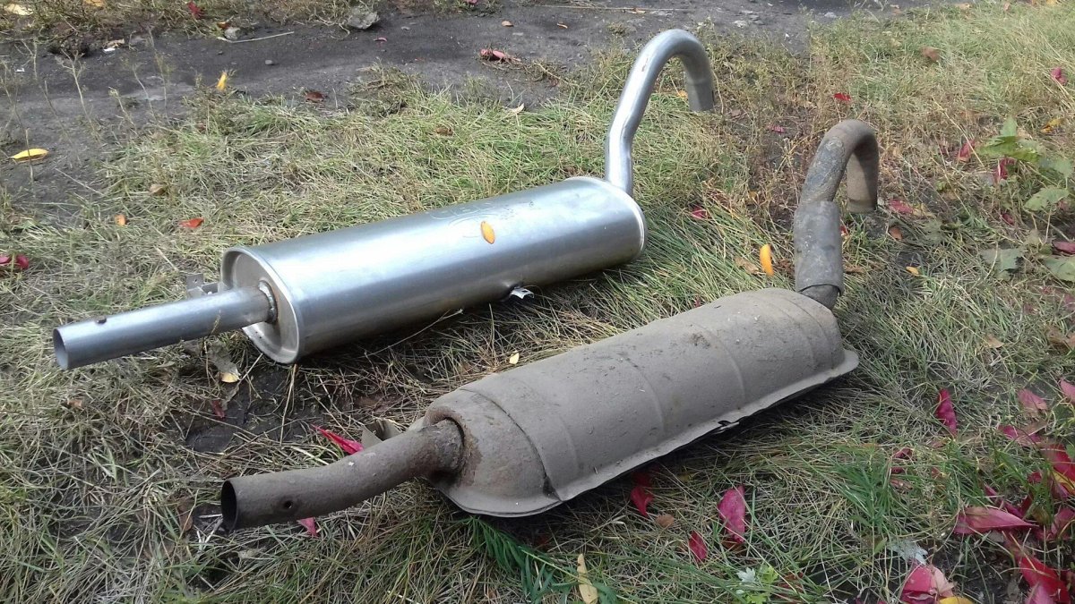 ВАЗ 2107 глушитель выхлоп