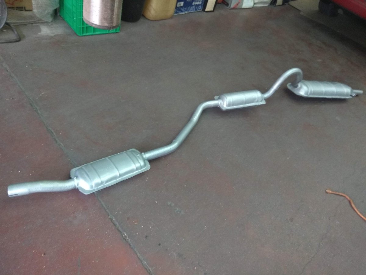 ВАЗ 2106 выхлопная система в сборе