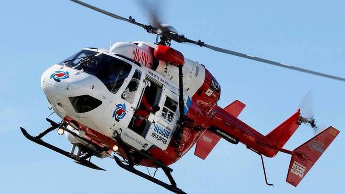 Спасательный вертолет Apach