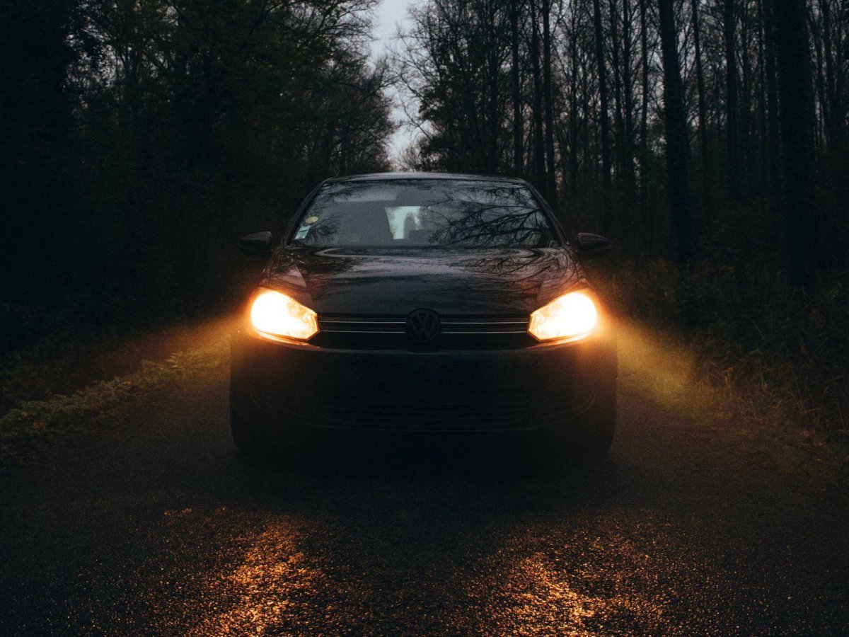 Фары машины