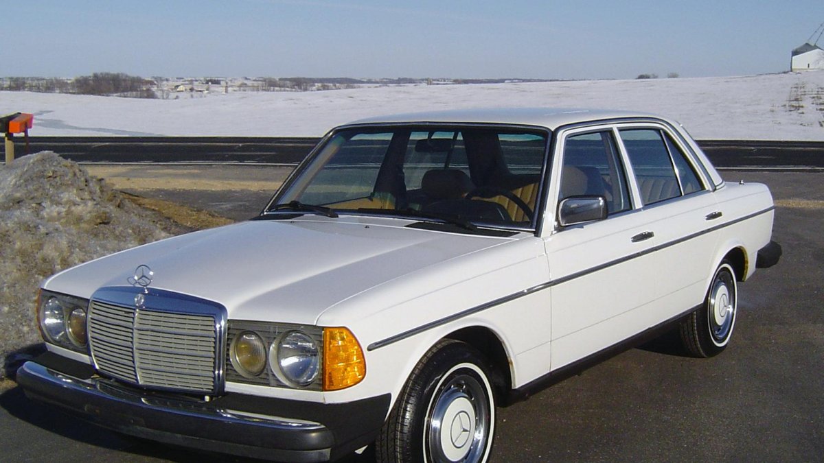 Мерседес w123 240d