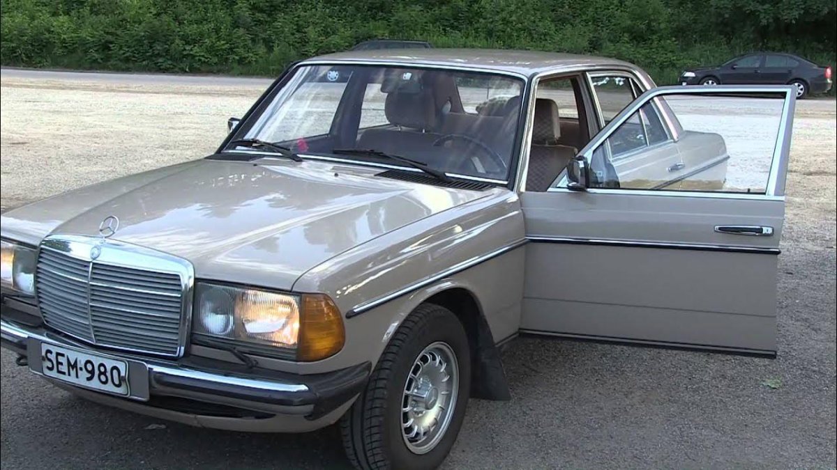 Mercedes-Benz w123 1984