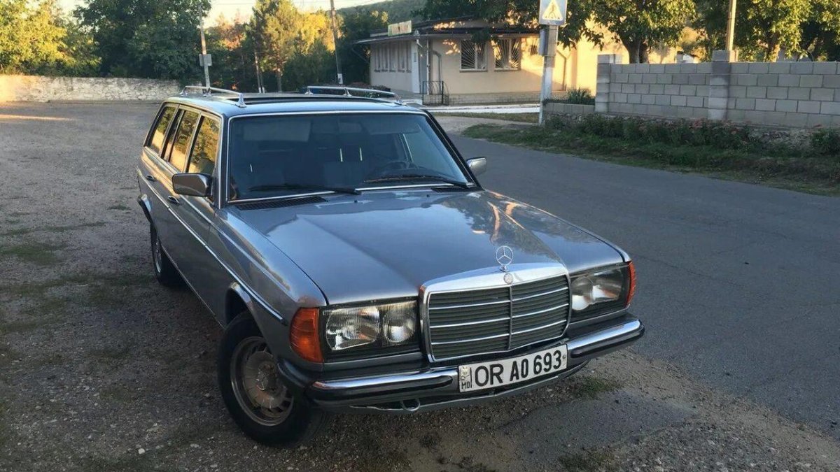 Мерседес 123 240д
