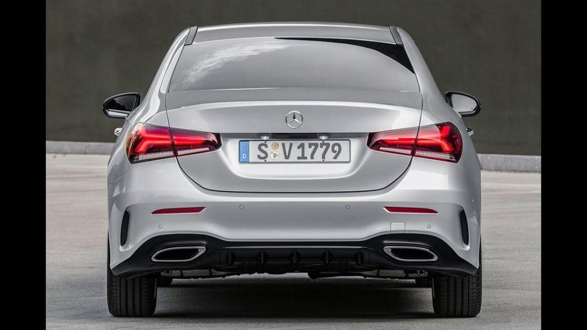 Мерседес Бенц а класс седан 2019