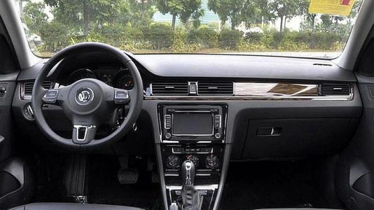 Volkswagen Bora салон