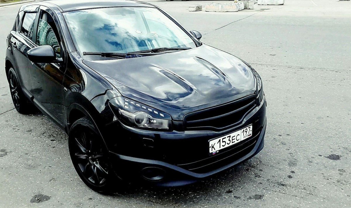 Nissan Qashqai j10 черный
