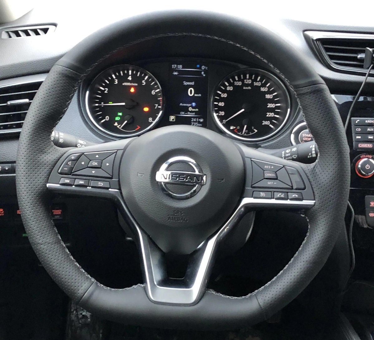 Руль Nissan x-Trail t32