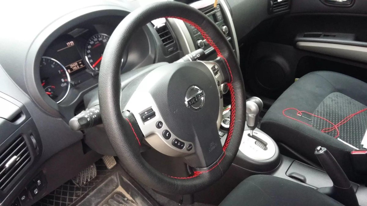 Руль икстрейл т31