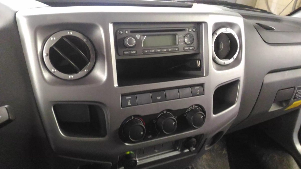 Штатная магнитола Газель Некст 2din