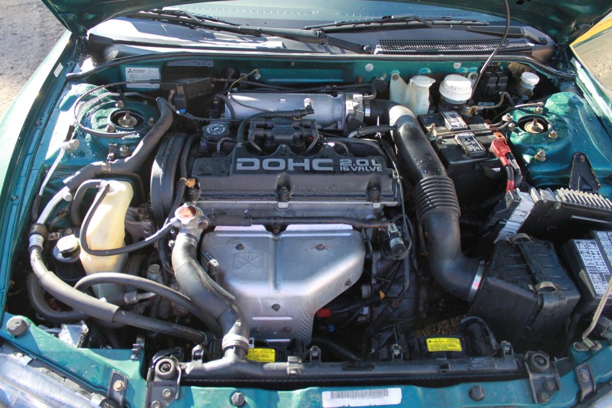 Двигатель Митсубиси Эклипс 2.4